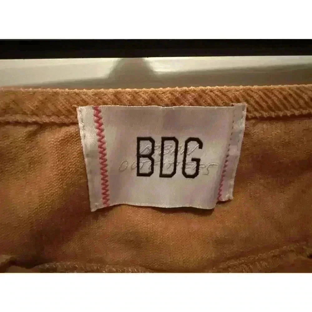 Urban Oufitters BDG Flare Corduroy - Picture 3 of 6